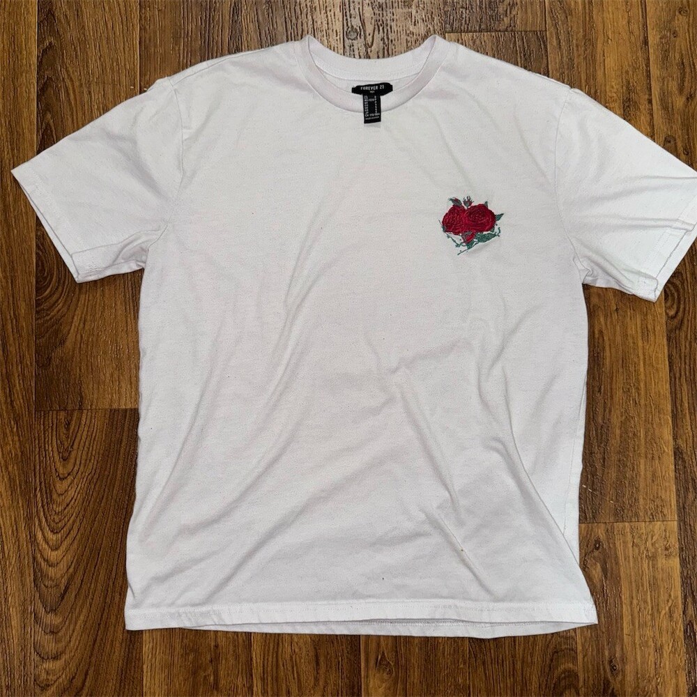 Forever 21 T-Shirt Mens Size S White Rose Embroidered Crew Neck Short